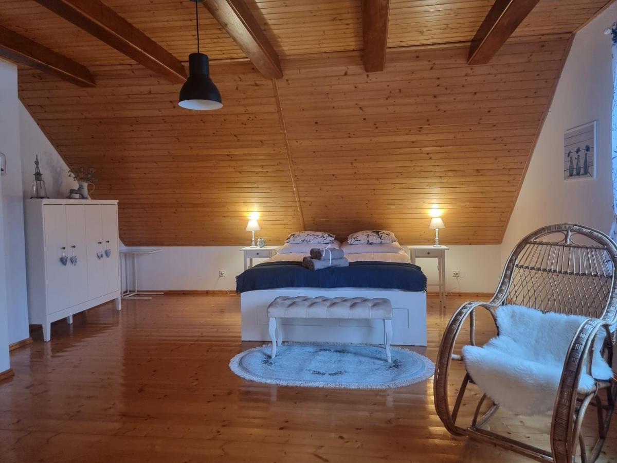Villa Naszjestwasz Gorki Male  Esterno foto